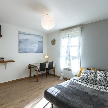 Apartment L And J Share - Studio Rives Du Lez