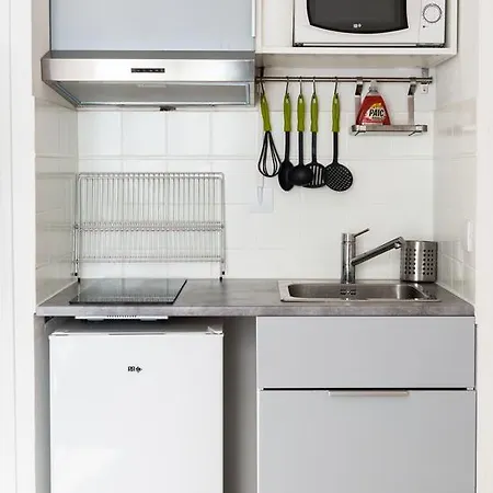 L And J Share - Studio Rives Du Lez Apartment *